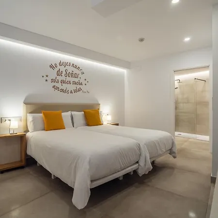 Cmdreams Gold- Turisticos Con Ruinas Romanas En El Centro De * Мерида