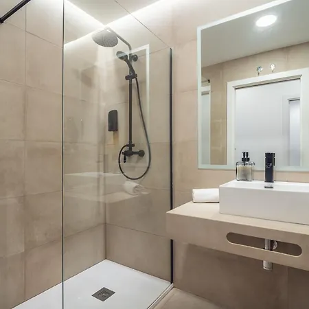 Cmdreams Gold- Turisticos Con Ruinas Romanas En El Centro De Апартаменты