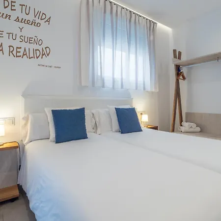 Апартаменты Cmdreams Gold- Turisticos Con Ruinas Romanas En El Centro De Мерида