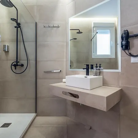 Cmdreams Gold- Turisticos Con Ruinas Romanas En El Centro De * Мерида