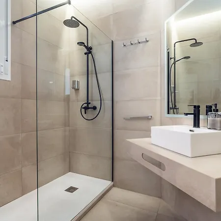 Cmdreams Gold- Turisticos Con Ruinas Romanas En El Centro De * Мерида