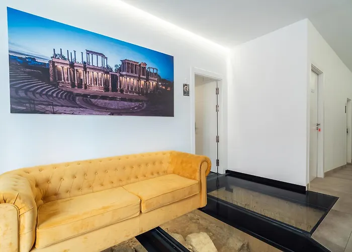 Cmdreams Gold- Turisticos Con Ruinas Romanas En El Centro De * Μέριδα