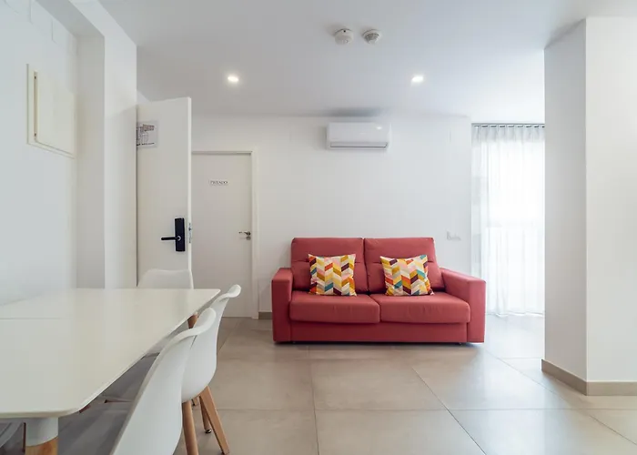 Cmdreams Gold- Turisticos Con Ruinas Romanas En El Centro De